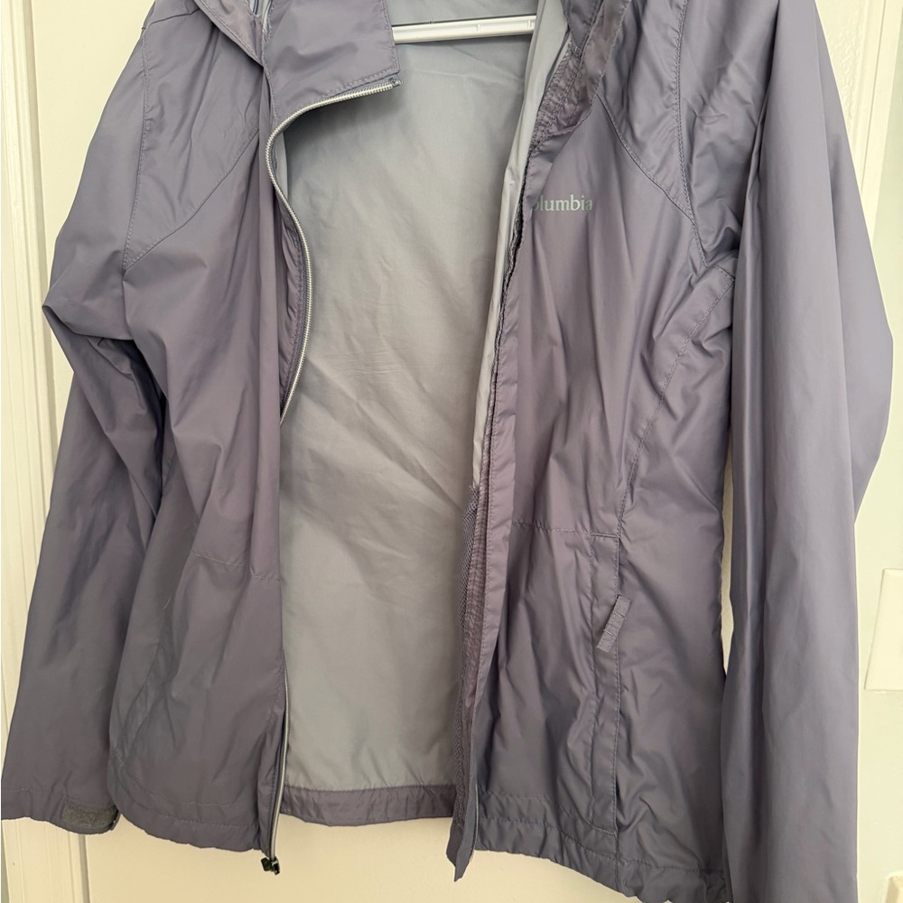 Columbia Women's Light Purple Hooded Rain Jacket